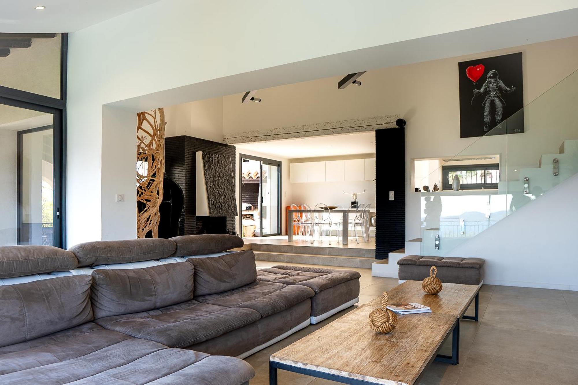 Prestige Villa *